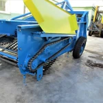 Картофелекопалка КТН-2ВМ с активным битером и элеватором на ремне