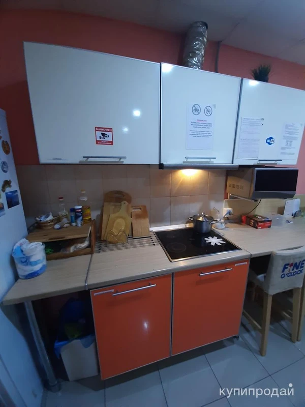 Фото Кухонный гарнитур б/у с мойкой и эл.плитой.