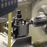 фото Резьбонарезка. Нарезка резьбы внутренняя и наружная.