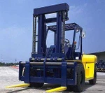 фото Вилочный погрузчик Komatsu FD150ET-6 грузоп-сть 15000 кг.