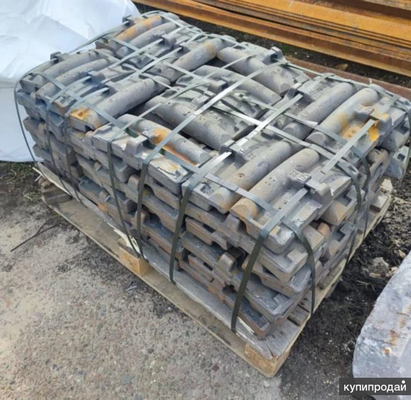 Фото Колодка локомотивная безгребневая ТГ40.20.057 , из наличия.