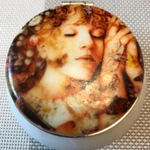 Фото №4 Шкатулка "Девушка" из натурального камня Селенит