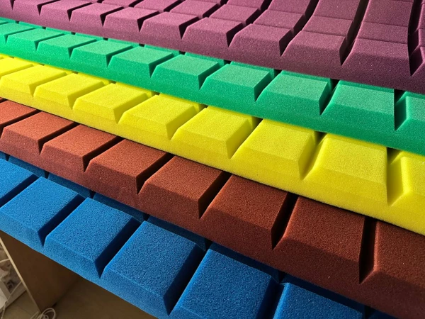 Фото Акустический поролон шоко квадрат и пирамида