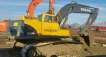 фото Гусеничный экскаватор Volvo EC240BLC