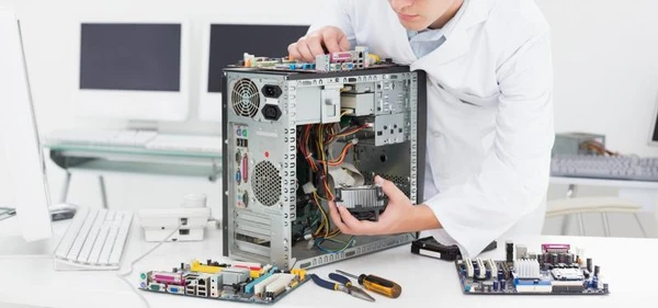 Фото Компьютерная помощь