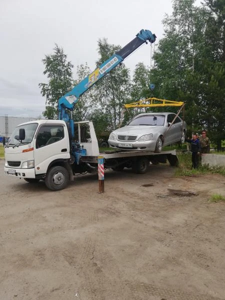 Фото Эвакуатор манипулятор Автовышка 