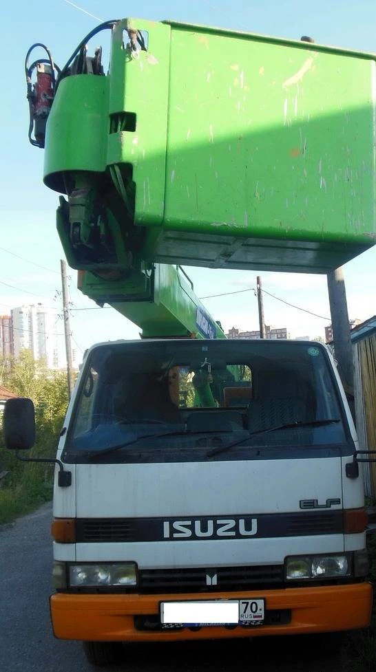 Фото Услуги, аренда: Вышка автомобильная