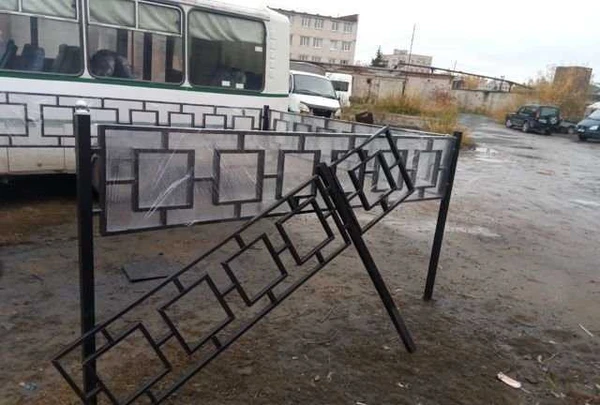 Фото Изготовление под ключ оградок, заборов.дверей, мет