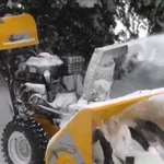 Уборка Чистка, снега снегоуборщиком, лопатой