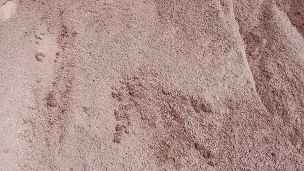 Фото Розовый гранитный отсев 0–5 мм