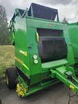 фото Пресс-подборщик John Deere 582