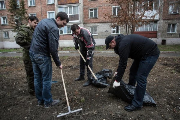 Фото Уборка территорий