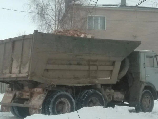 Фото Вывоз, доставка строительного мусора