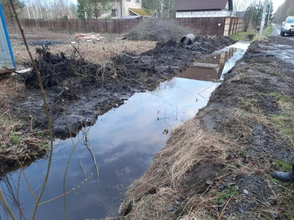 Фото Копка канав и траншей