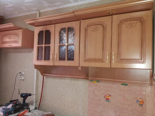 Фото Сборка кухонного гарнитура,шкафчики.