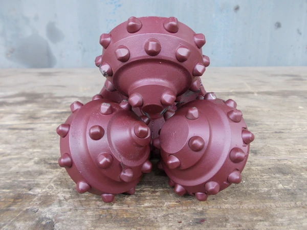 Фото Шарошечные буровые долота