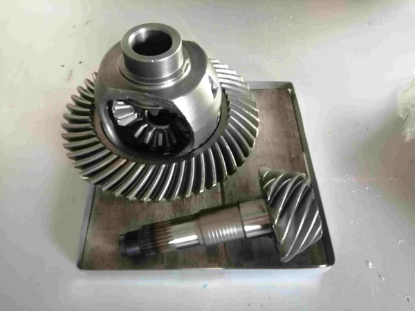 Фото Дифференциал 0BA525021  фольксваген крафтер 35