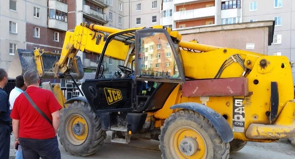 Фото Телескопический погрузчик