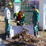 Уборка придомовых территорий и территорий предприятий