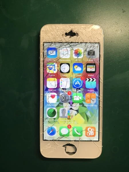 Фото Замена стекла iPhone по заводской технологии