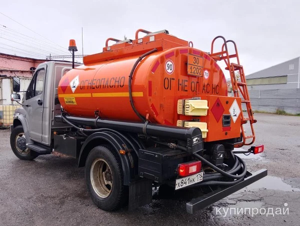 Фото Бензовоз ГАЗ NEXT 4389JY, 2017, 65 500 км ТОРГ
