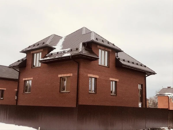 Фото КРОВЕЛЬНЫЕ РАБОТЫ/КРОВЛЯ/СТРОИТЕЛЬСТВО КРОВЛИ