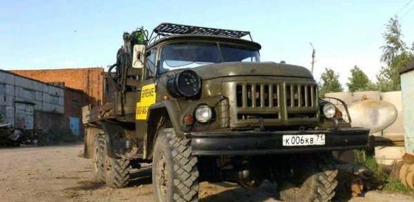 Фото Автобуровая вездеход, колодец, манипулятор