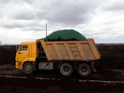 Фото Чернозём с доставкой по Москве и всей обл. от 10м3