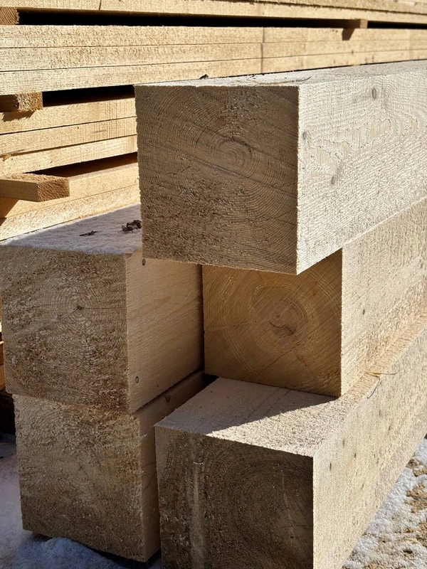 Фото Брус обрезной