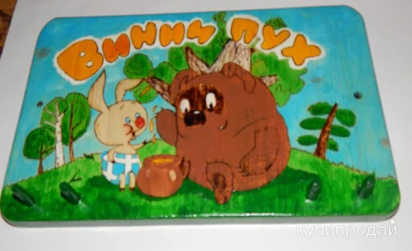 Фото Ключницы из дерева