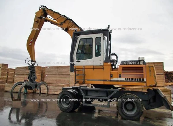 Фото Перегружатель леса Liebherr 924