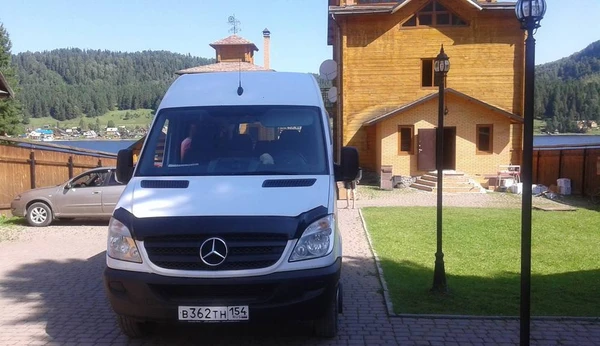 Фото Аренда микроавтобуса Mercedes Sprinter (20 мест)