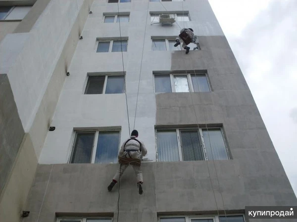 Фото Покраска крыши и фасада дома