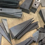 фото Металлические пластины, косынки, пятки, закладные, фланцы