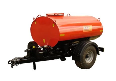 Машина поливомоечная полуприцепная М-02