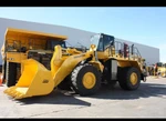 фото Фронтальный погрузчик Komatsu WA600-6