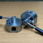 фото Кран гидравлический 3-х ходовой