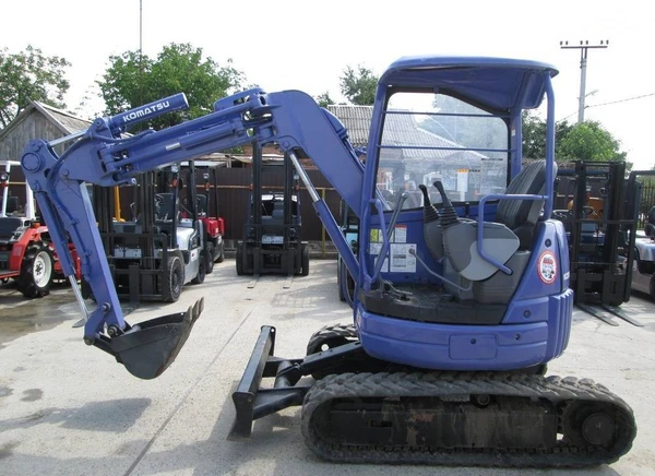 Фото Миниэкскаватор Komatsu PC 28UU-3