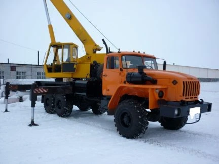 Фото Услуги автокрана 25 тонн, 6x6