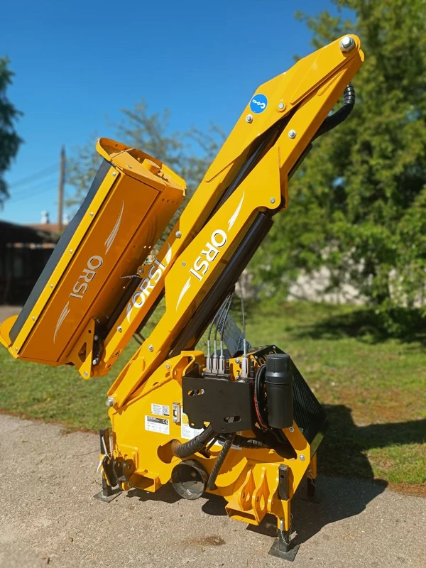 Фото Стреловая манипуляторная косилка Orsi River 600