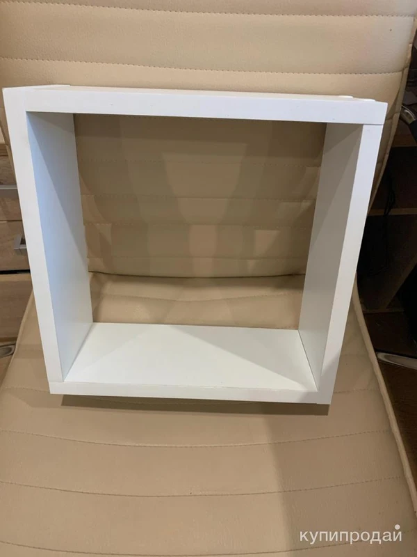 Фото Полка белая икея новая