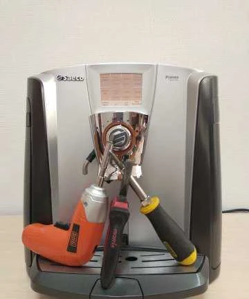 Фото Ремонт кофемашин Saeco Philips Delonghi Jura Bosch