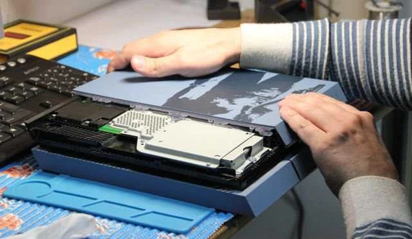 Фото Ремонт приставок Sony PlayStation 2 3 4 Vita