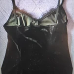 Фото №2 Бархатный стрейч-топ