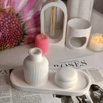 Фото №2 Вазы для сухоцветов из гипса ручной работы