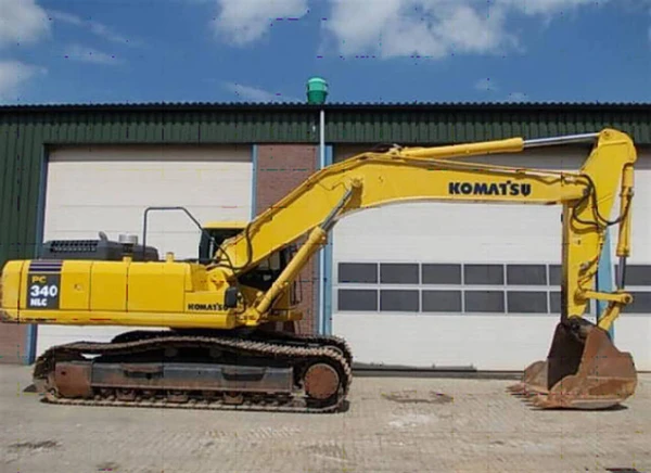 Фото Аренда гусеничного экскаватора Komatsu 330