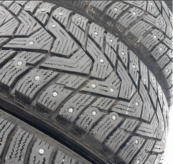 Фото Дошиповка шин