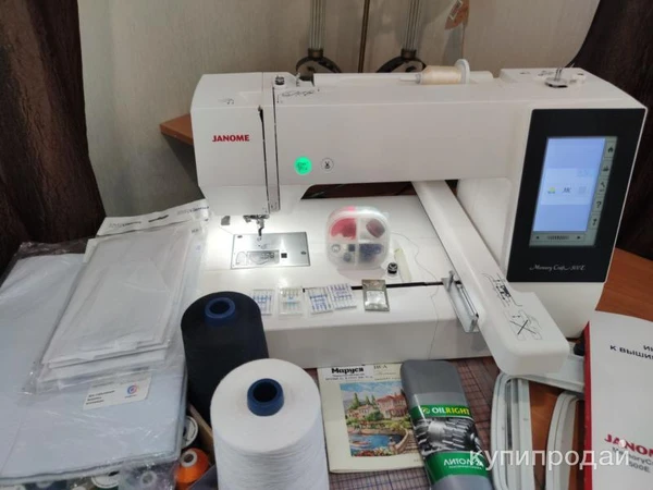 Фото Вышивальная машина Janome memory craft 500E