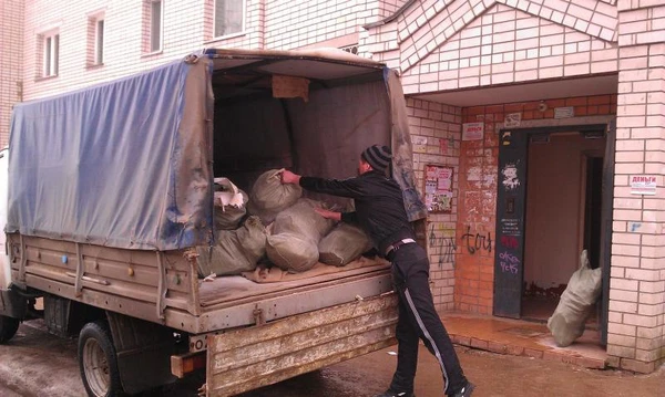 Фото Вывоз мусора. Услуги грузчиков