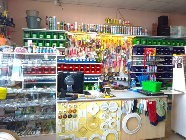 Фото Готовый бизнес: магазин "Крепёж" на Тандеме